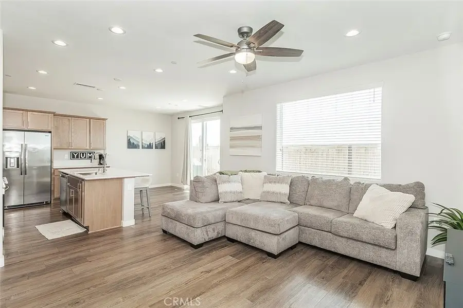 580 Mccaffrey, Madera, CA 93636 - #3