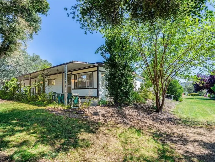 10836 Los Pueblos, Atascadero, CA 93422 - #2