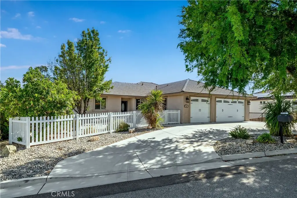 725 Red Cloud Road, Paso Robles, CA 93446 - #1