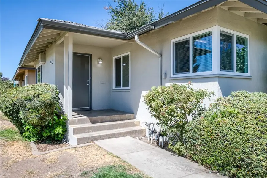 1506 W University Avenue, Fresno, CA 93705 - #3