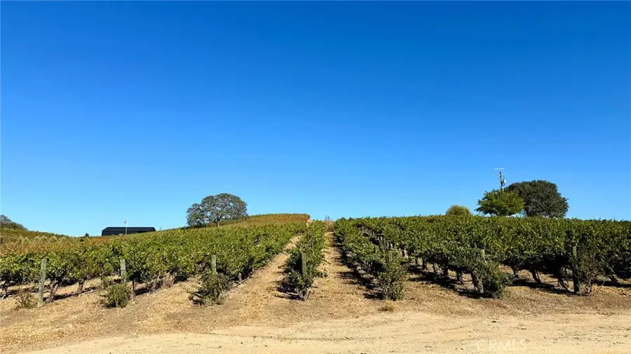 5820 Vista Del Paso, Paso Robles, CA 93446 - #2