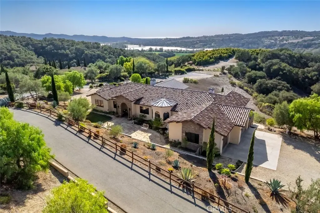 725 Calle San Luis Rey, Arroyo Grande, CA 93420 - #1