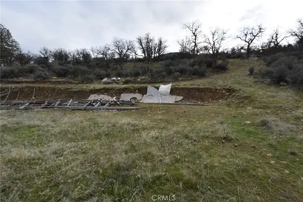 0 Rooster, Hornbrook, CA 96044