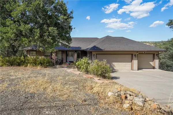 19438 Donkey Hill, Hidden Valley Lake, CA 95467