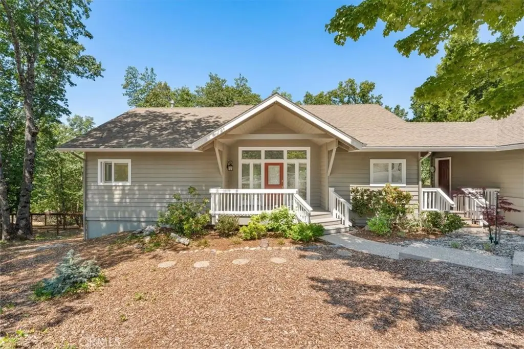 1227 Eddy Drive, Mount Shasta, CA 96067 - #1