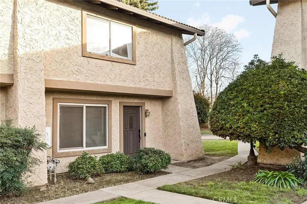 1261 Parque Dr, Chico, CA 95926 - #1