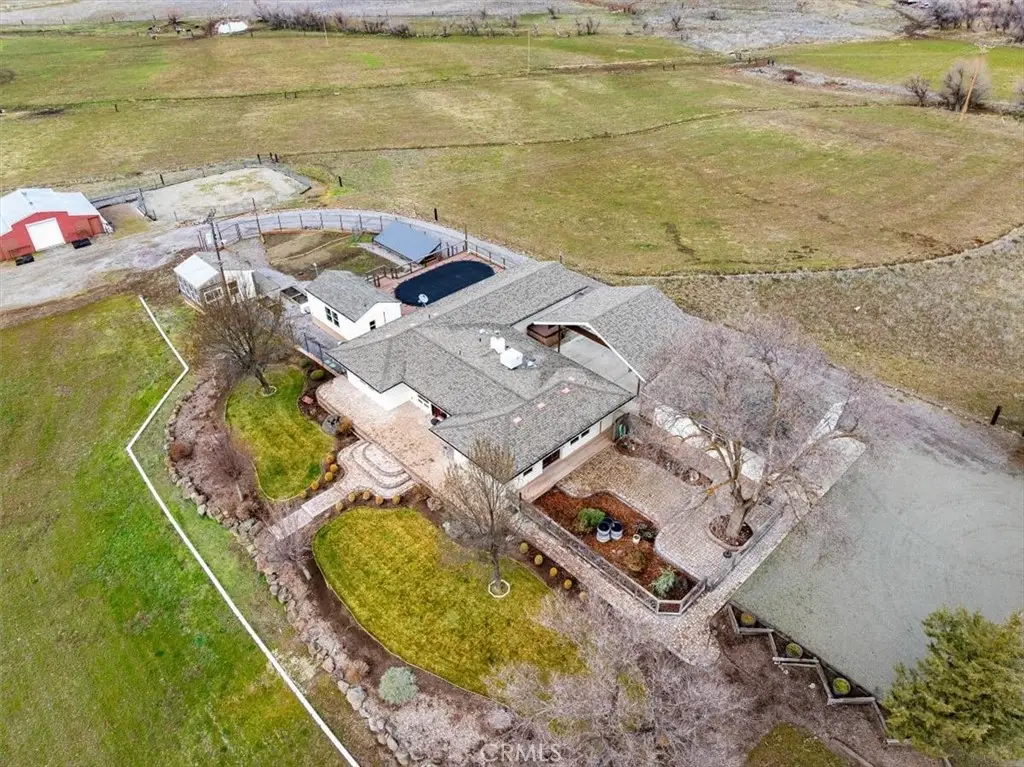 1201 Ball Mountain Little Shasta Rd, Montague, CA 96064 - #1