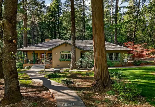 62 Hollow Oak, Chico, CA 95973