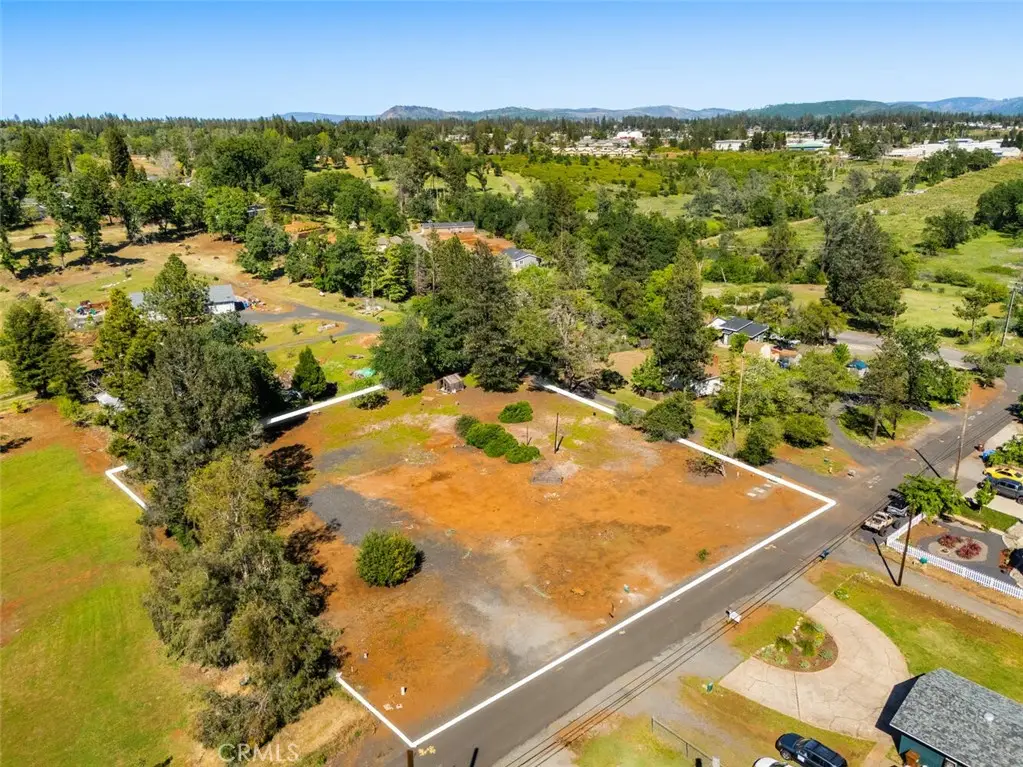 819 Roe, Paradise, CA 95969 - #1