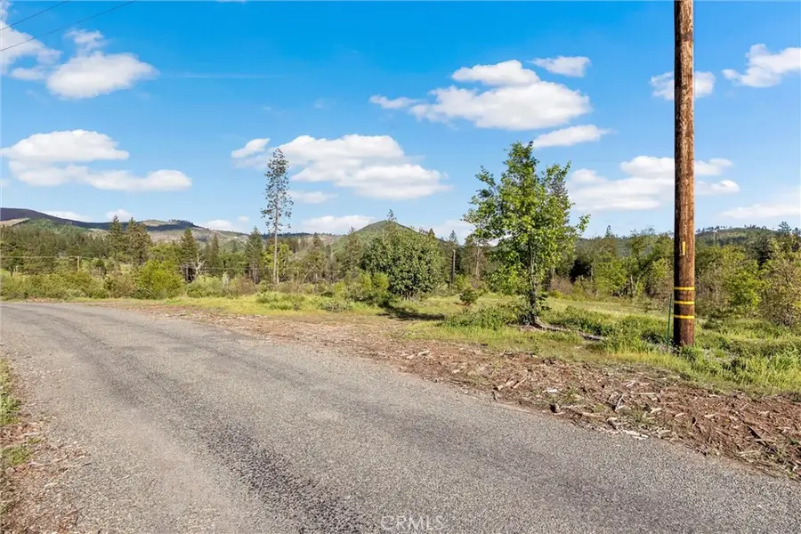 3830 Camelot, Oroville, CA 95965 - #3