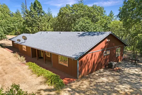 4940 Papaya Road, Forest Ranch, CA 95942
