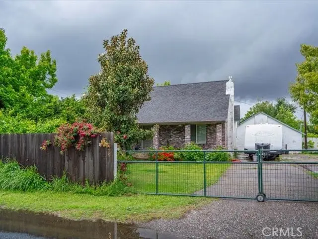 1129 Dewsnup Avenue, Gridley, CA 95948 - #3