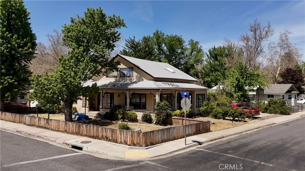 602 Lane St, Yreka, CA 96097 - #1