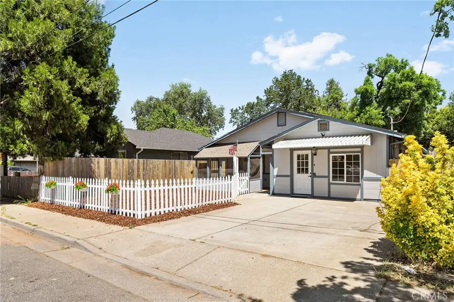 1761 Elm Street, Chico, CA 95928 - #2