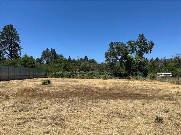 451 Apple, Paradise, CA 95969