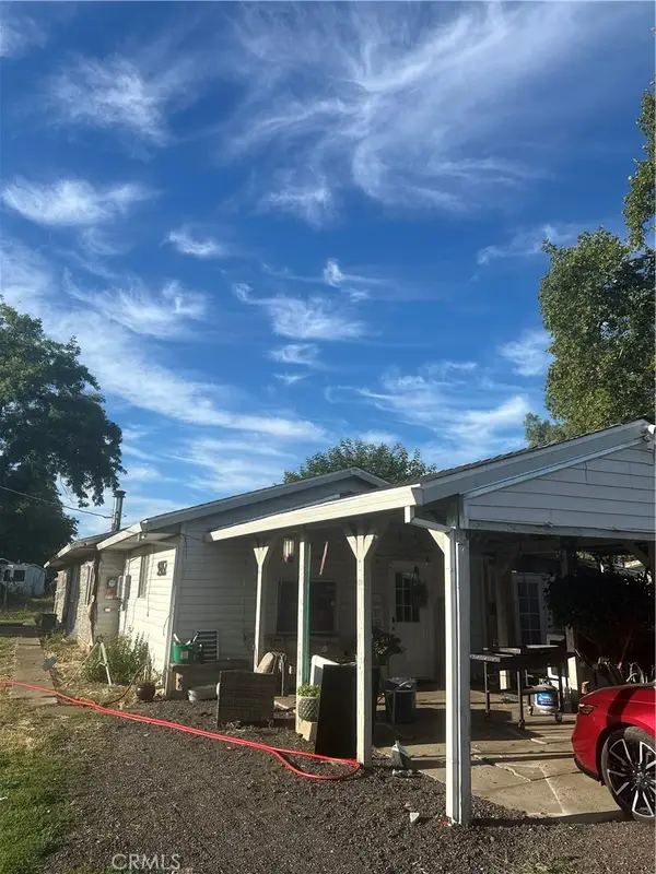 25379 3rd, Los Molinos, CA 96055