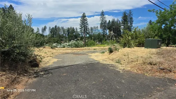 1042 Central Park, Paradise, CA 95969