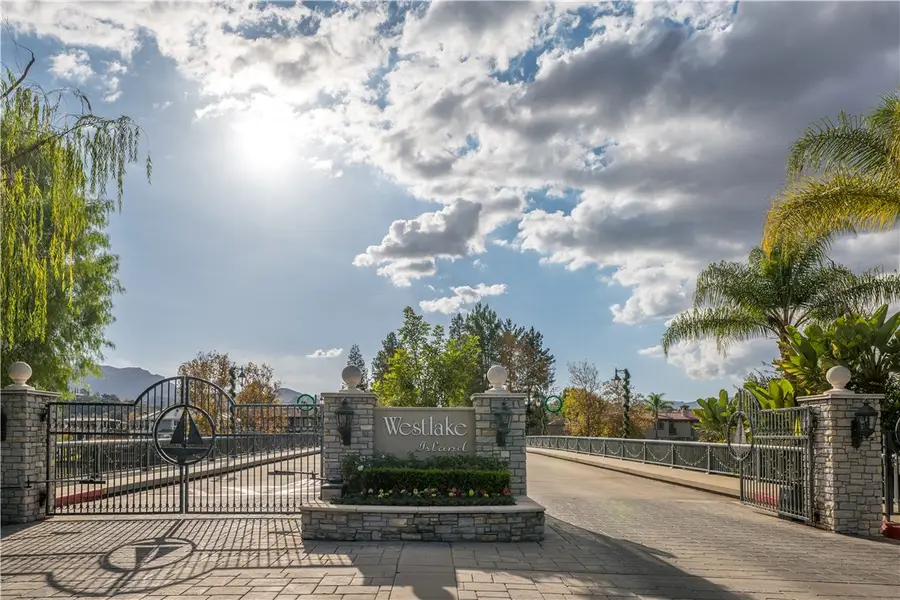 2546 Oakshore Drive, Westlake Village, CA 91361 - #3