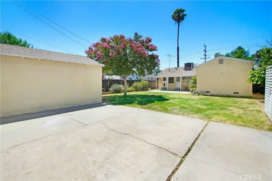 18003 Saticoy Street, Reseda, CA 91335 - #3