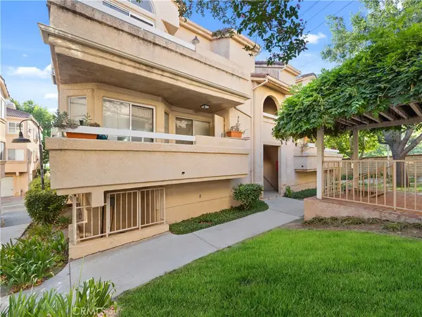 19810 Sandpiper Place #22, Newhall, CA 91321