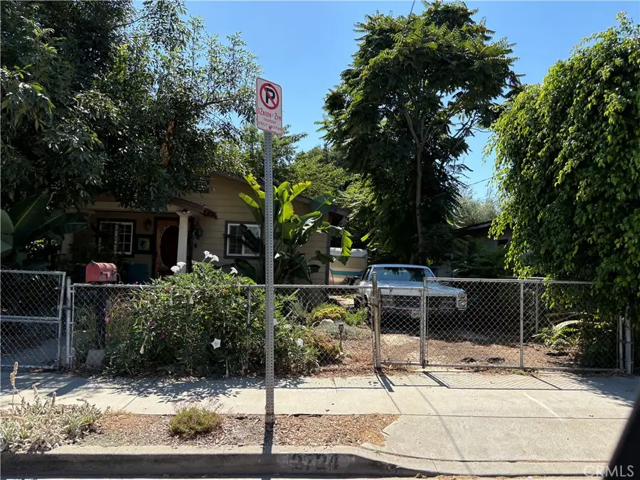2724 Queen Street, Los Angeles, CA 90039 - #3