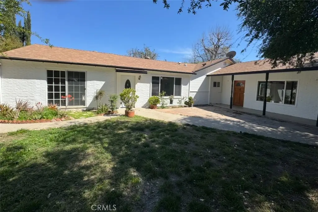 7514 Beckford Avenue, Reseda, CA 91335 - #1