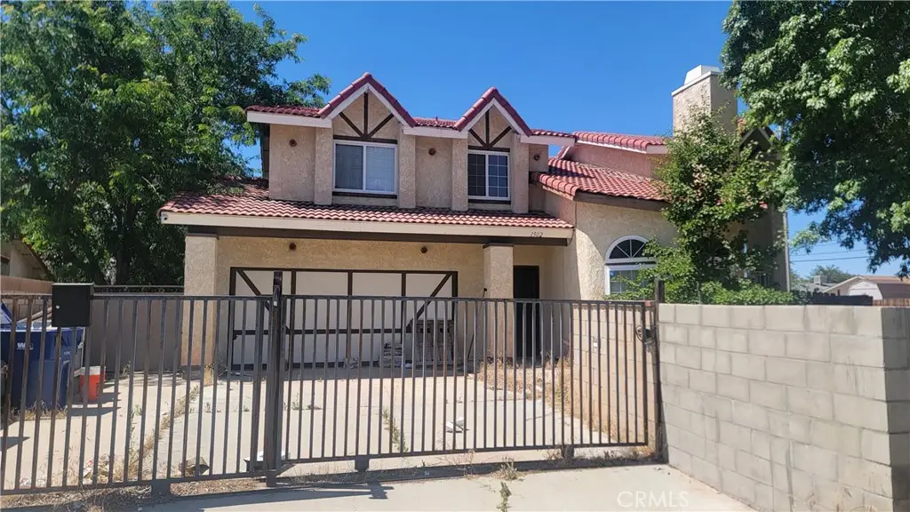 1502 E Avenue J2, Lancaster, CA 93535 - #1