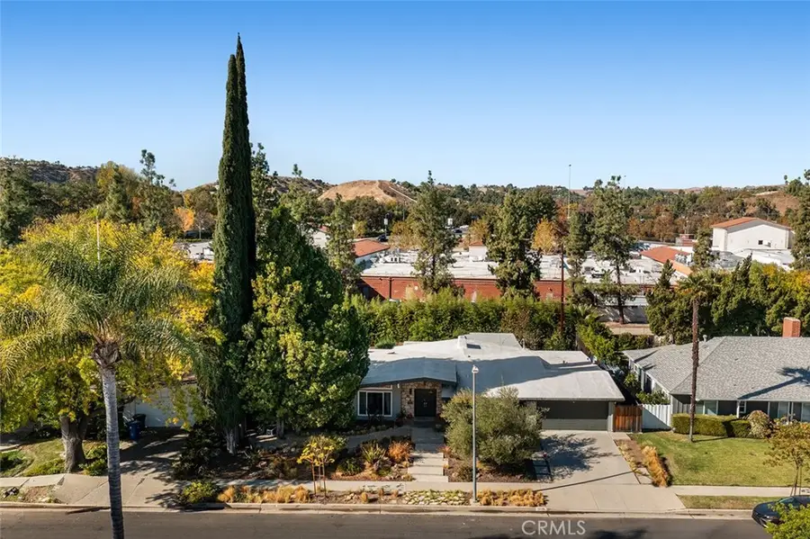 4835 Almidor Avenue, Woodland Hills, CA 91364 - #2