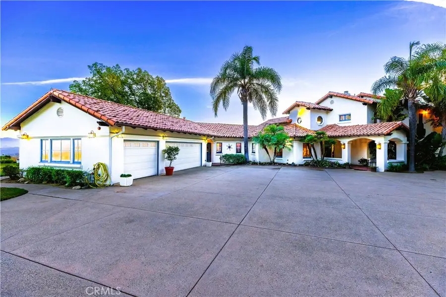 8420 Waters Road, Moorpark, CA 93021 - Image #2