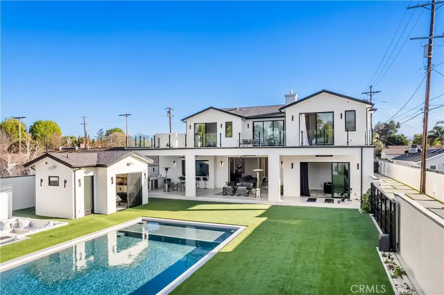 22747 Califa, Woodland Hills, CA 91367 - Image #2