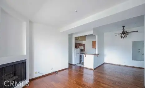 15455 Sherman Way #18, Van Nuys, CA 91406 - Image #3