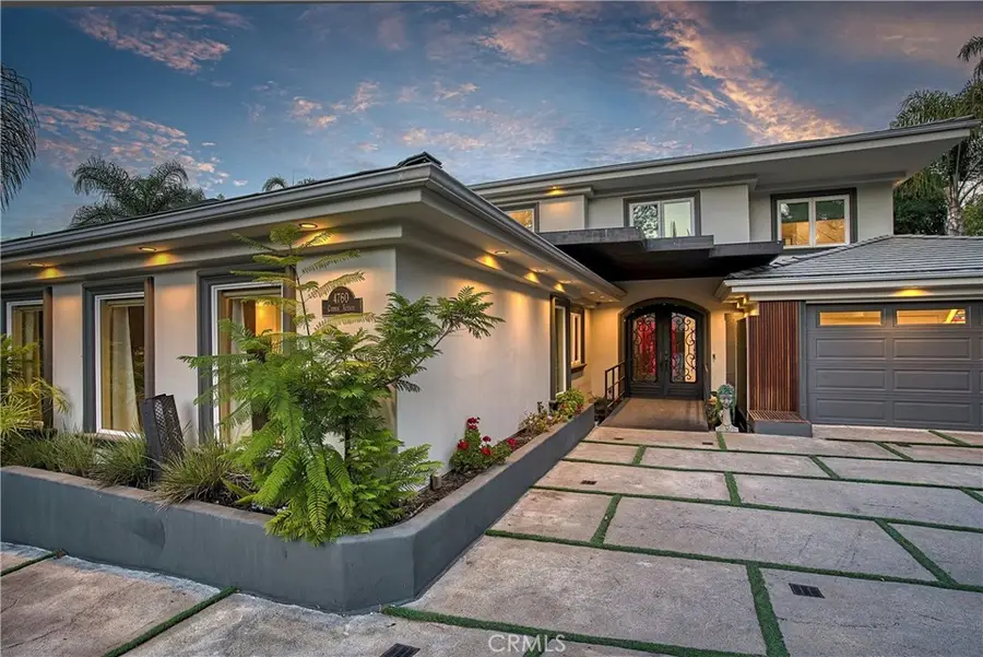 4760 Corbin Avenue, Tarzana, CA 91356 - #2