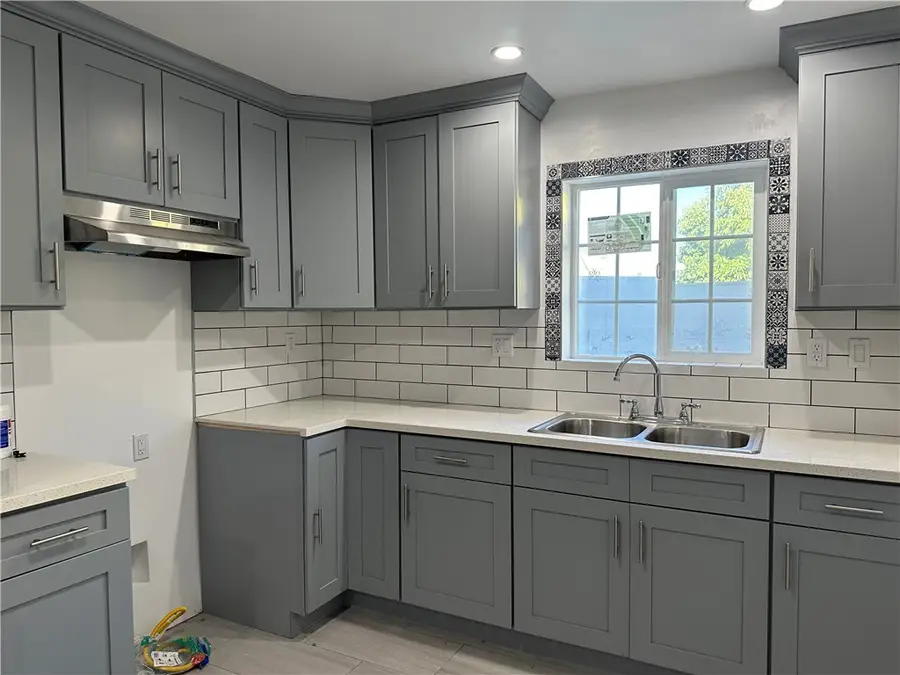 5819 4th Avenue #3, Los Angeles, CA 90043 - #2