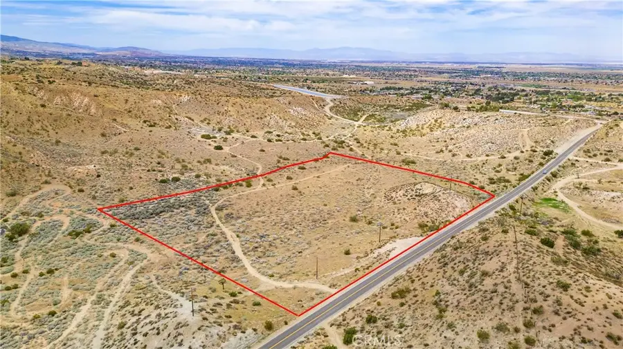 35401 Cheseboro Road, Palmdale, CA 93552 - #3