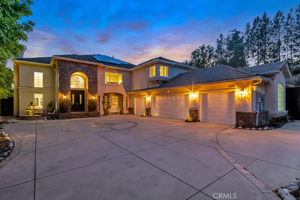 21141 Brunnell Court, Topanga, CA 90290 - Image #1