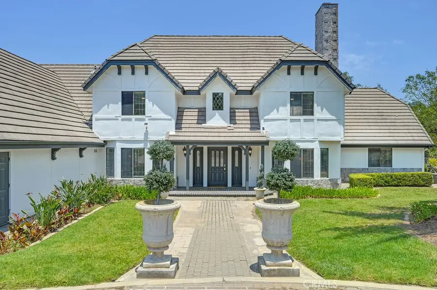 25570 Fuerte Road, Temecula, CA 92590 - Image #2