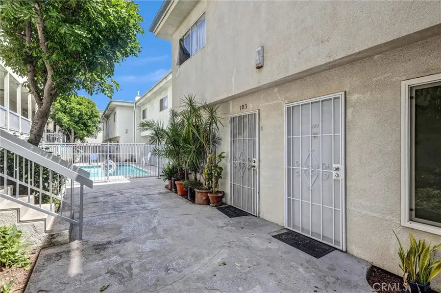 6939 Alabama Avenue #105, Canoga Park, CA 91303 - Image #2