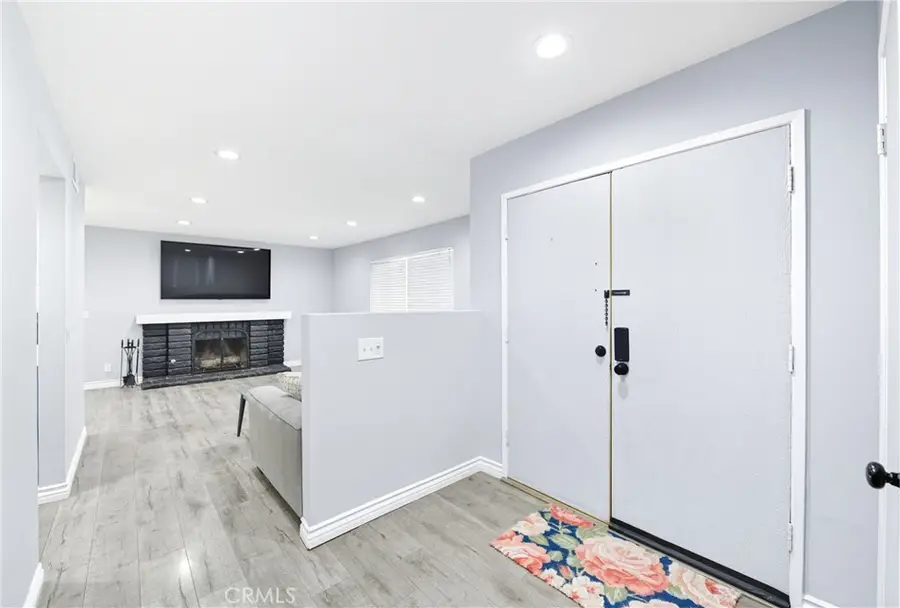 2450 Stow Street, Simi Valley, CA 93063 - Image #2