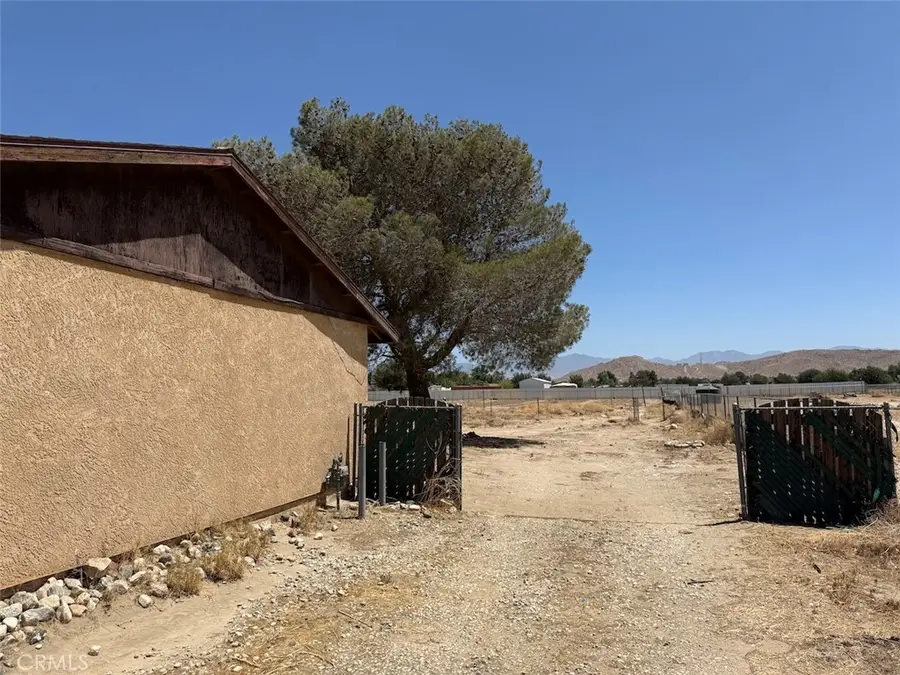 16254 Mossdale Avenue, Lancaster, CA 93535 - Image #2