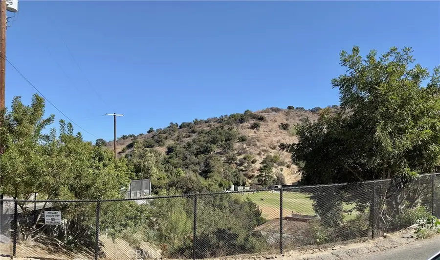 3747 Camino De La Cumbre, Sherman Oaks, CA 91423 - #3