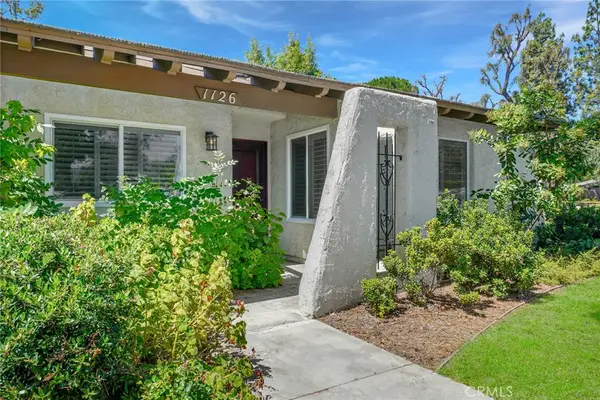 1126 Bright Glen Circle, Westlake Village, CA 91361