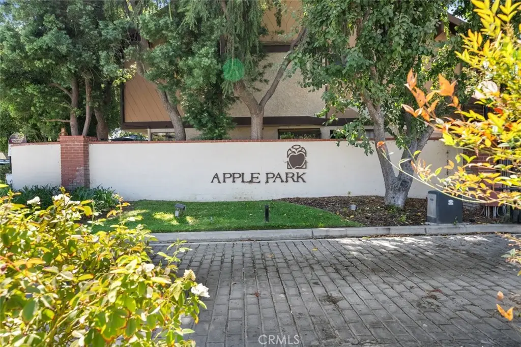 24843 Apple Street #B, Newhall, CA 91321 - Image #1