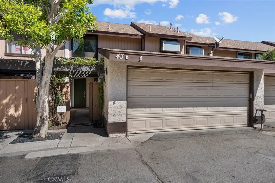 24843 Apple Street #B, Newhall, CA 91321 - Image #2