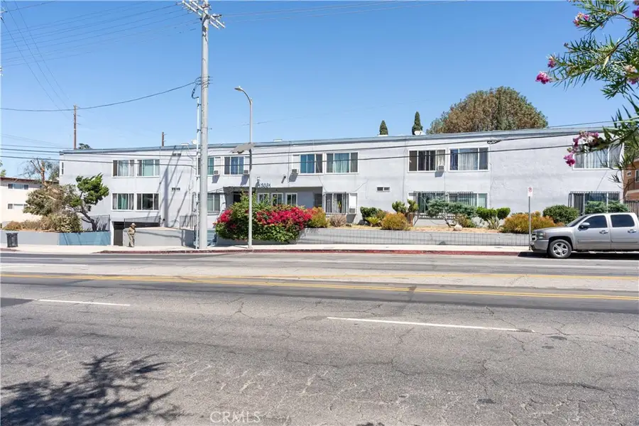 13061 Vanowen Street, North Hollywood, CA 91605 - Image #2