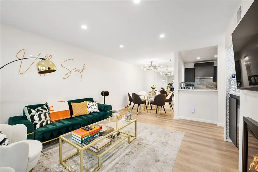 906 N Doheny Drive #318, West Hollywood, CA 90069 - Image #3