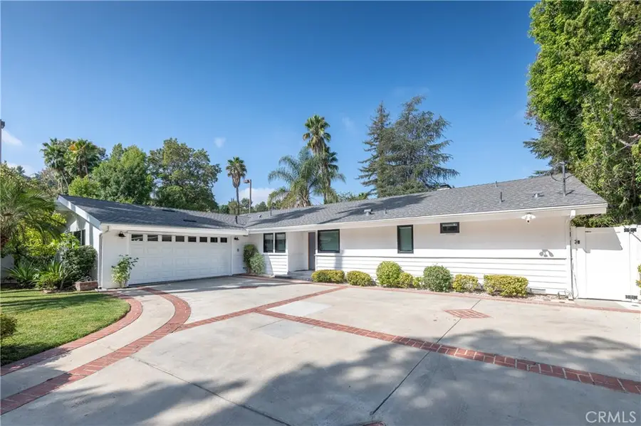 4533 Collett Avenue, Encino, CA 91436 - Image #2