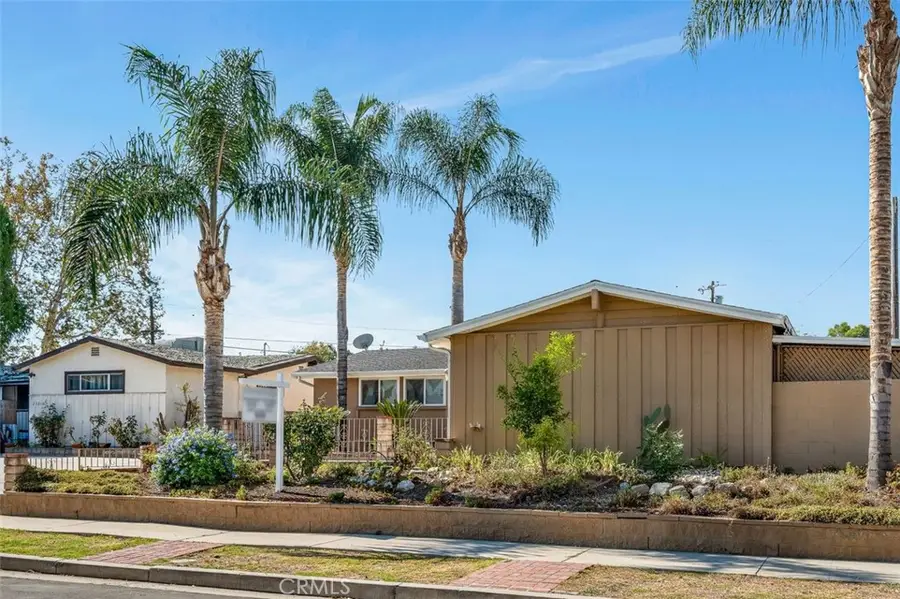 20216 Haynes Street, Winnetka, CA 91306 - Image #2