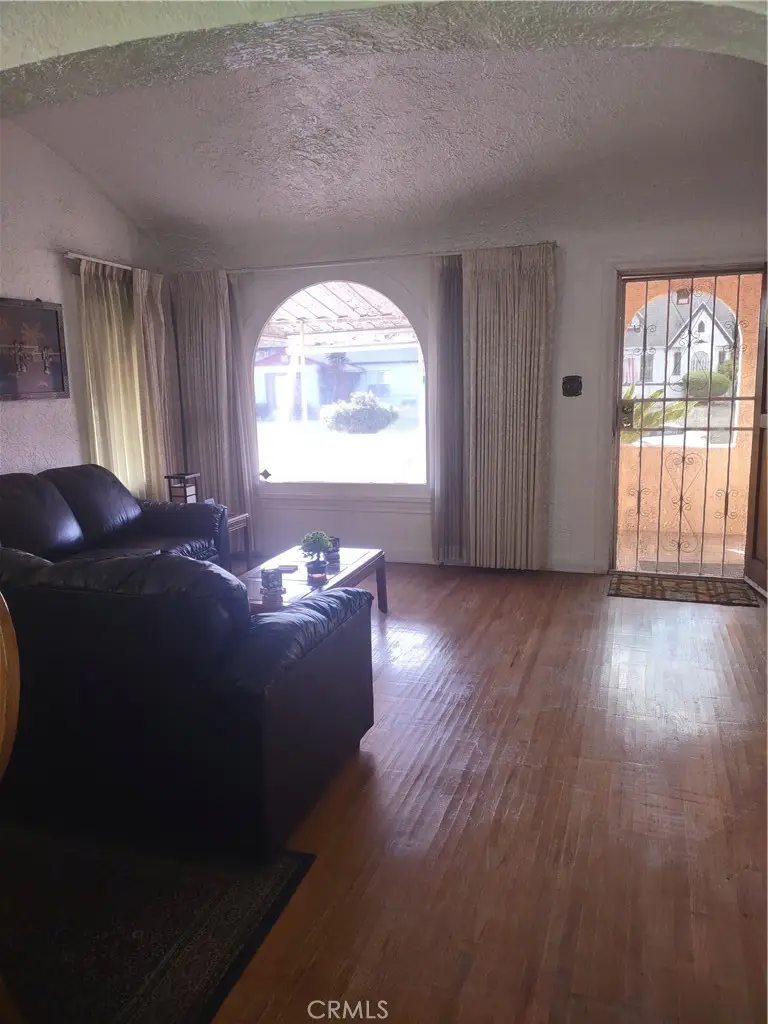 1449 W 81st Street, Los Angeles, CA 90047 - #2