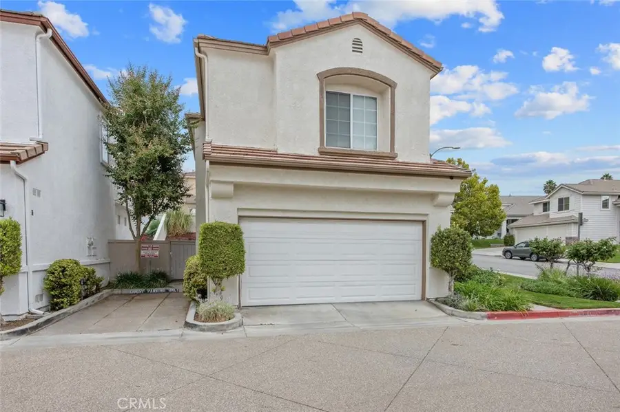 27879 Skycrest Circle, Valencia, CA 91354 - Image #3