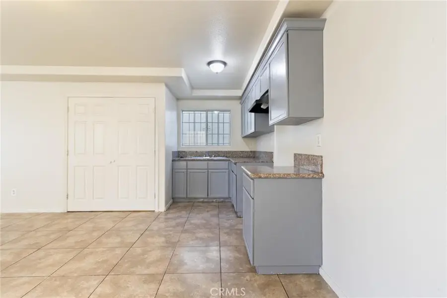 9714 S Main Street, Los Angeles, CA 90003 - Image #3